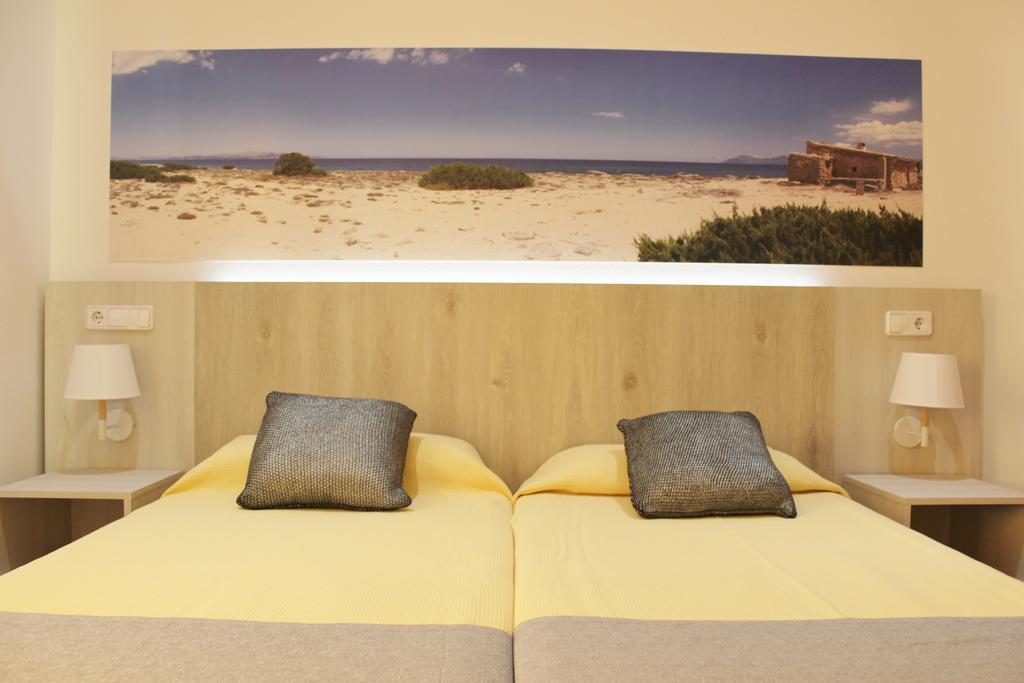 Venecia Apartments Port de Alcudia  Bagian luar foto